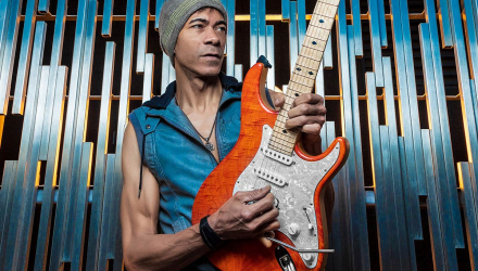 Greg Howe